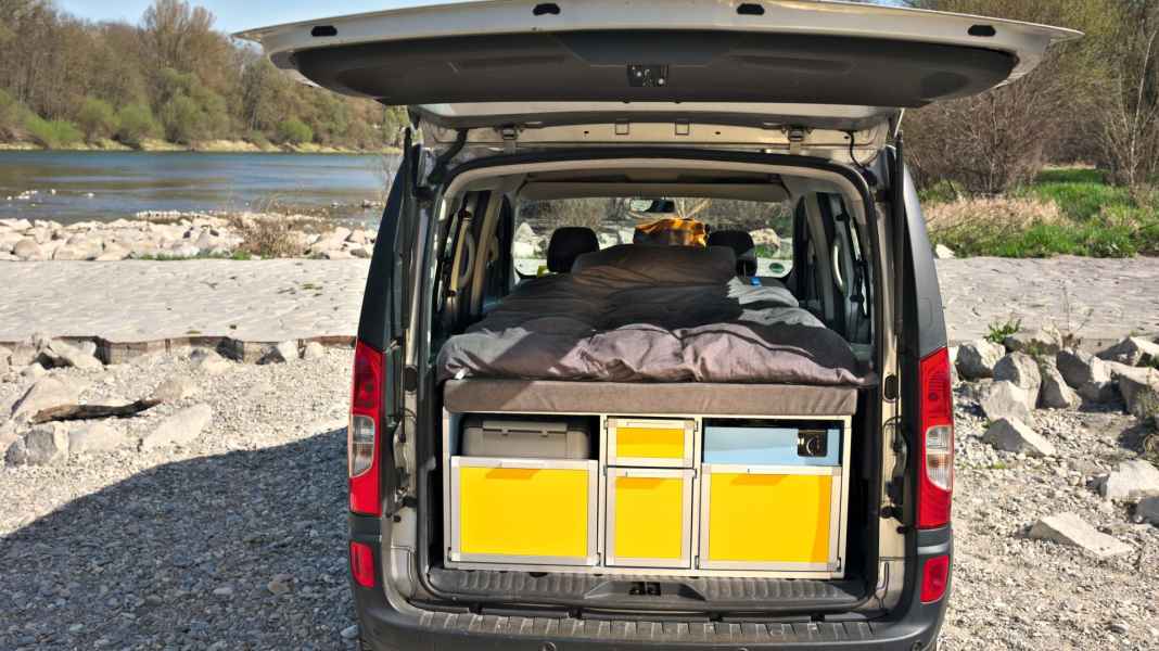 Campingmodule von Smart Camper machen Autos zum Surfmobil