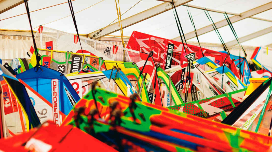 Windsurf-Material: Der ultimative Guide zum Gebrauchtkauf – Segel