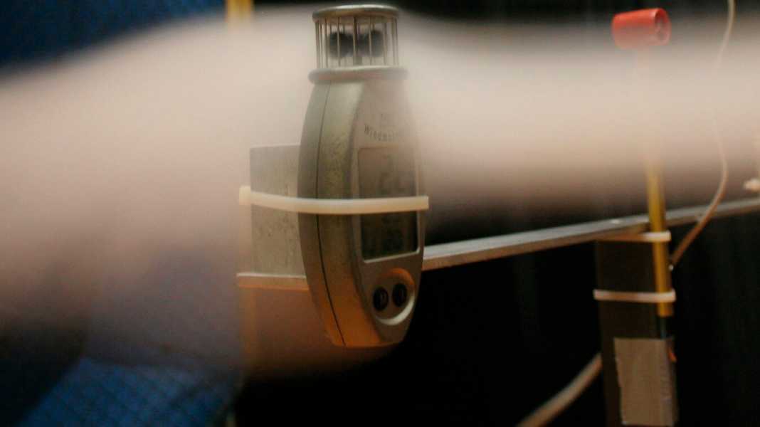 Wind gauge test 2012