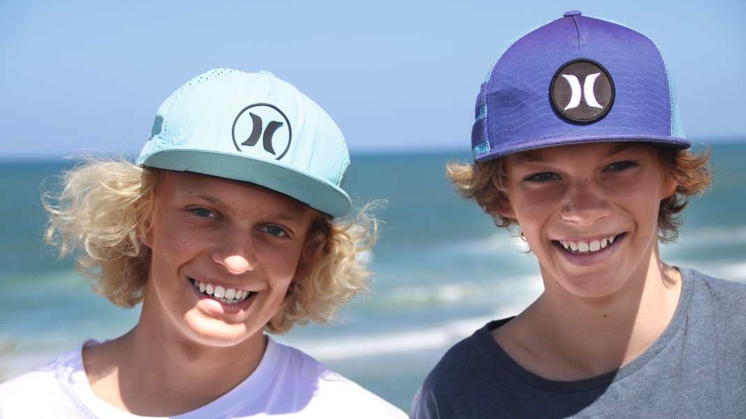 Crazy about windsurfing: Anton and Leo Richter