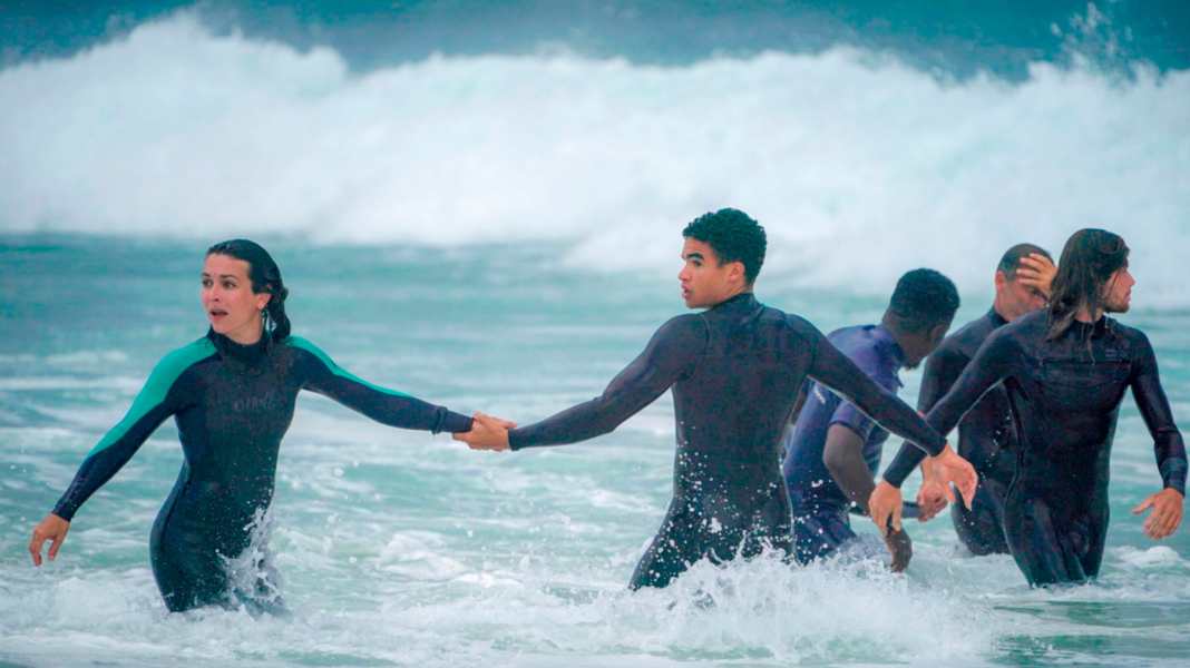 THE LAST WAVE | Mystery-Surferserie bei ZDFneo