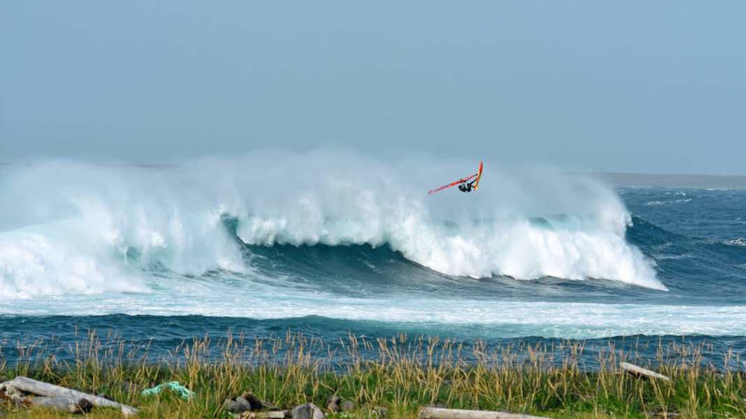 66° North: Reisereport Island