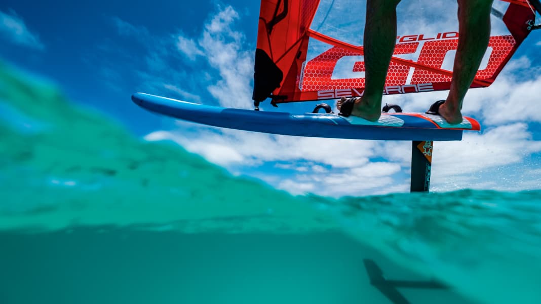 Foil Basics: Wichtige Begriffe, Foil-Typen und das passende Material zum Foil-Windsurfen