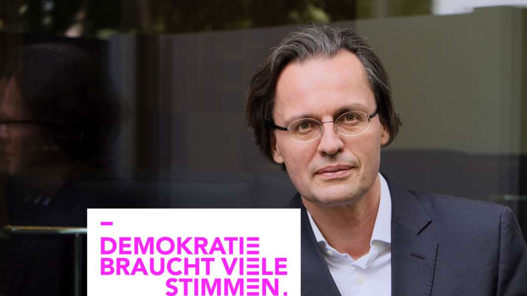 ​Aktionswoche: Das große Rauschen - Essay von Bernhard Pörksen