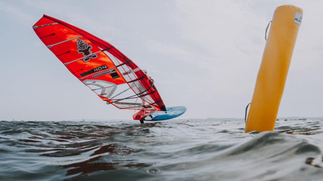 Training for racers: Racer of the Sea Academy with Fabian Wolf at the surf festival