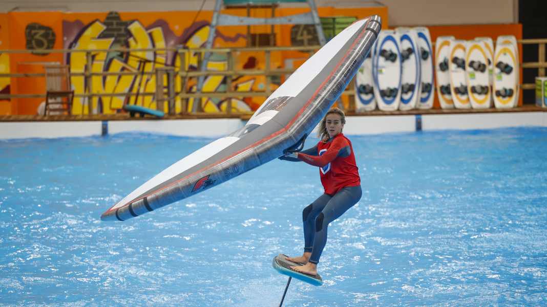 Premiere: Erster GWA Indoor Wingfoil World Cup auf der boot Düsseldorf