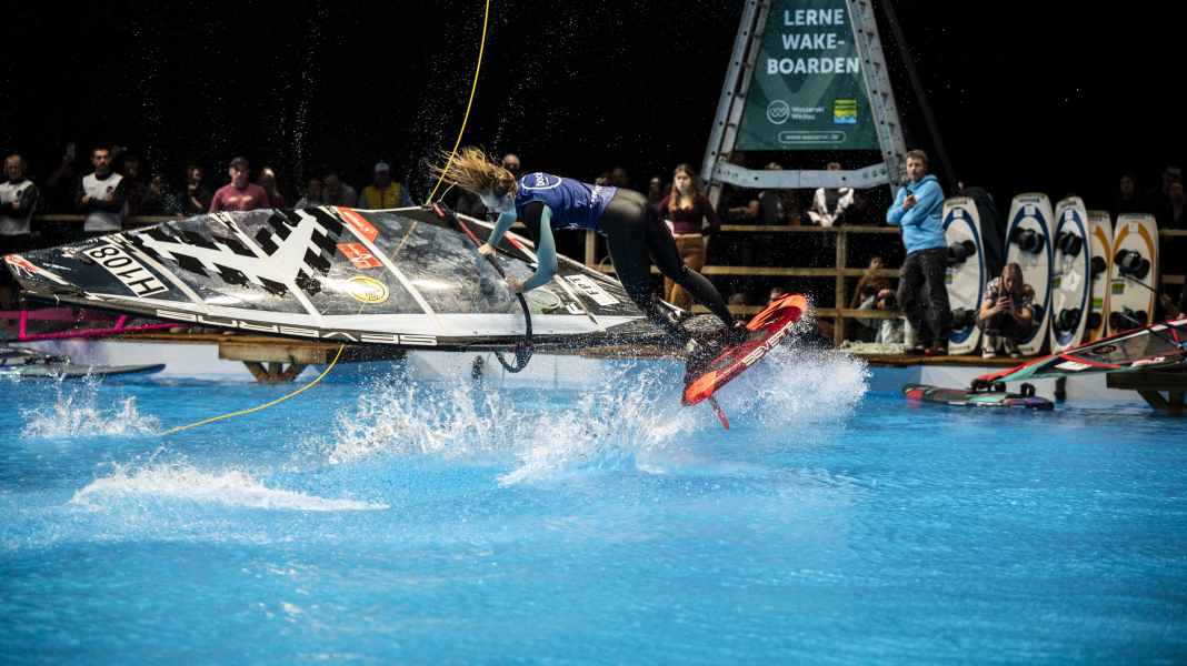 Freestyle und Talks: Diese Windsurf-Stars kommen zur boot 2026