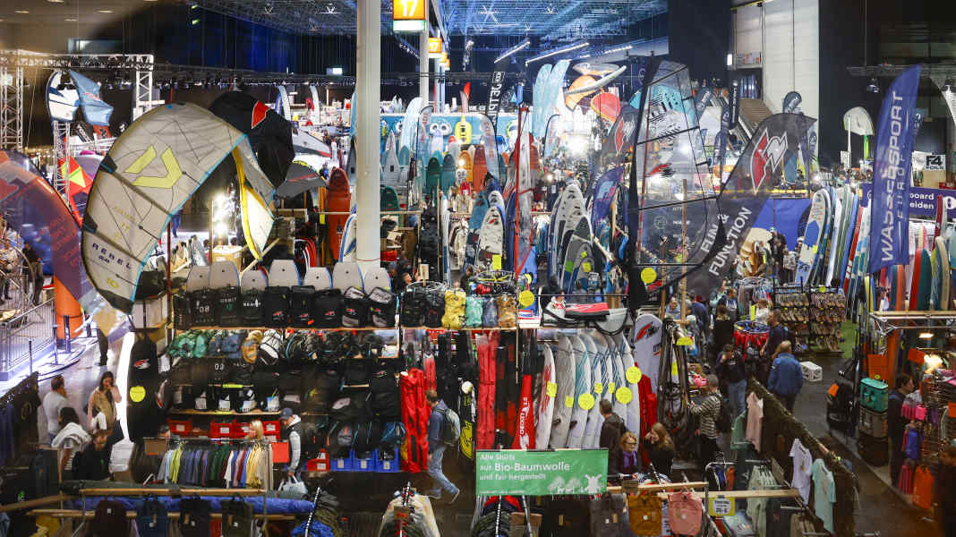 boot Düsseldorf: Surf-Halle zieht 2027 um - Appell an die Surf-Branche