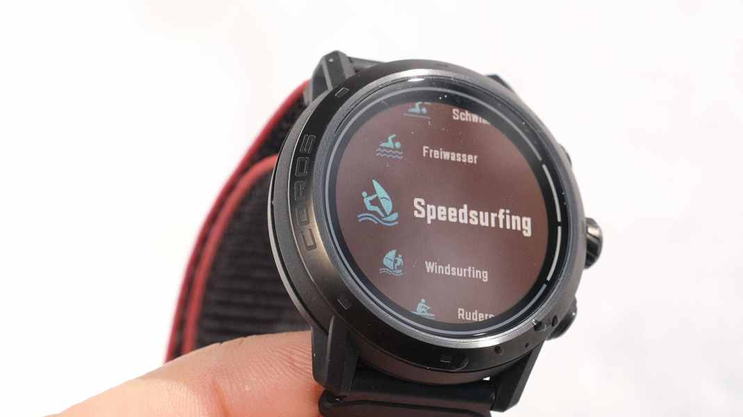 Coros Apex Pro 2: Luxury GPS watch for speed surfers in a short test