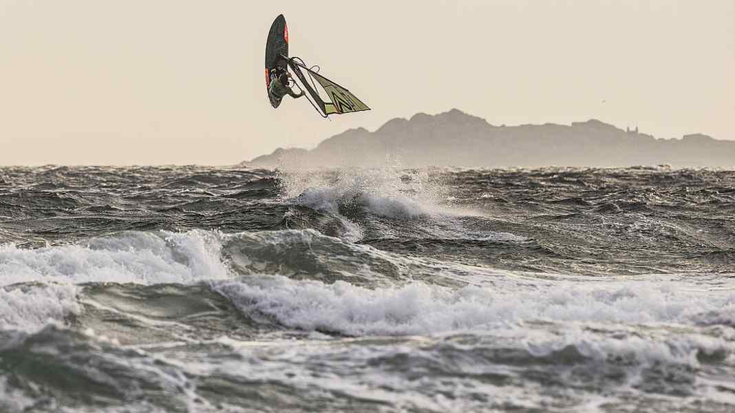 Kult-Contest in Schottland: Tiree Wave Classic 2026 mit Top-Besetzung - Jagd auf WM-Punkte