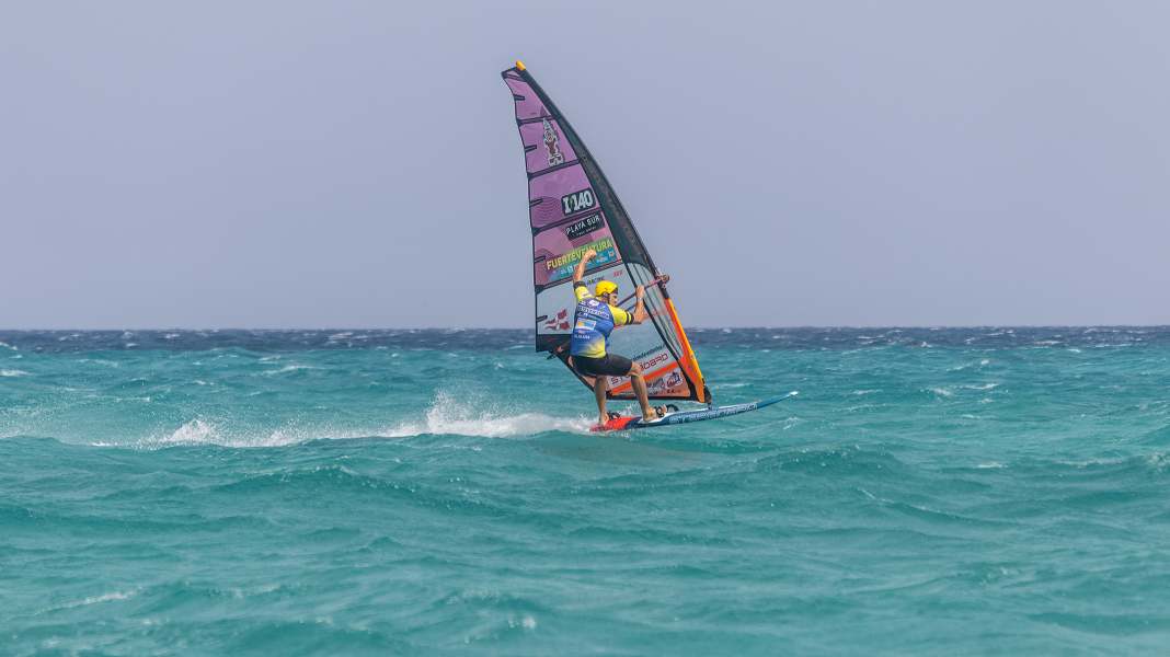 Slalom X-Weltmeister: “In der PWA hat man mit 90% keine Chance” - Matteo Iachino im Interview