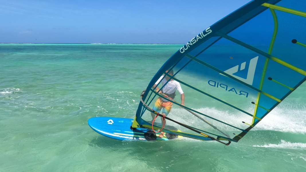 No Cam Freerace sail: GunSails Rapid 2025 in a special test