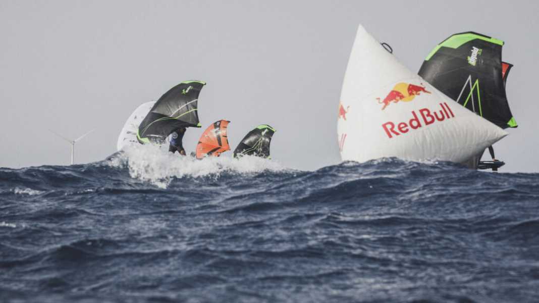 GWA Wingfoil Tour: Surf Freestyle and FreeFly Slalom in Gran Canaria
