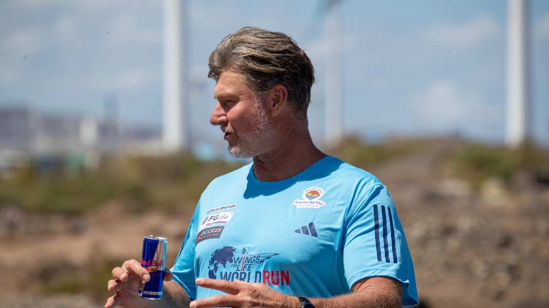 Windsurfing legend: Bjørn Dunkerbeck as a guest in the podcast "Not too old"