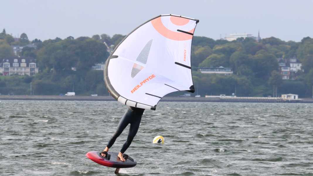 Riding technique: Wingfoil jibe – these are the 3 most common mistakes