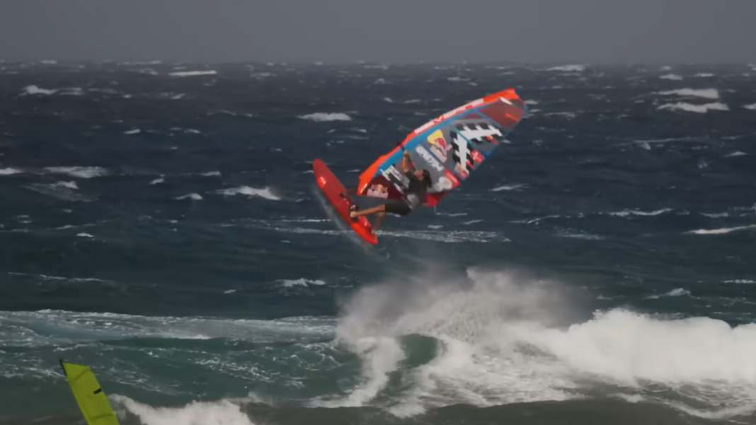 Freestyle extrem: Lennart Neubauer schießt sich mit Shifty into Forward in den dritten Stock