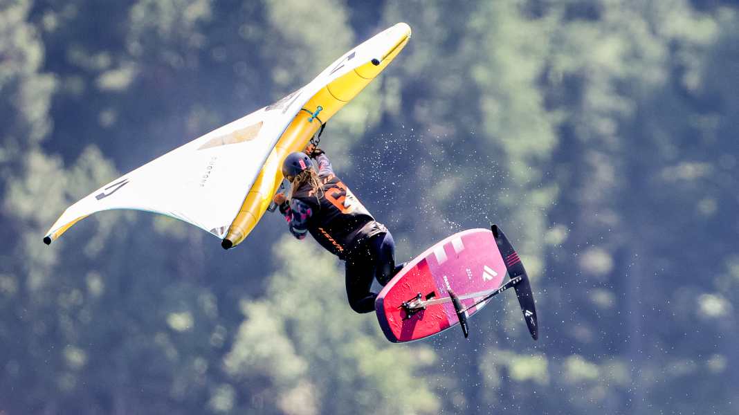 Ensis Engadinwing - Tag 1: Paula Novotna siegt im Freestyle