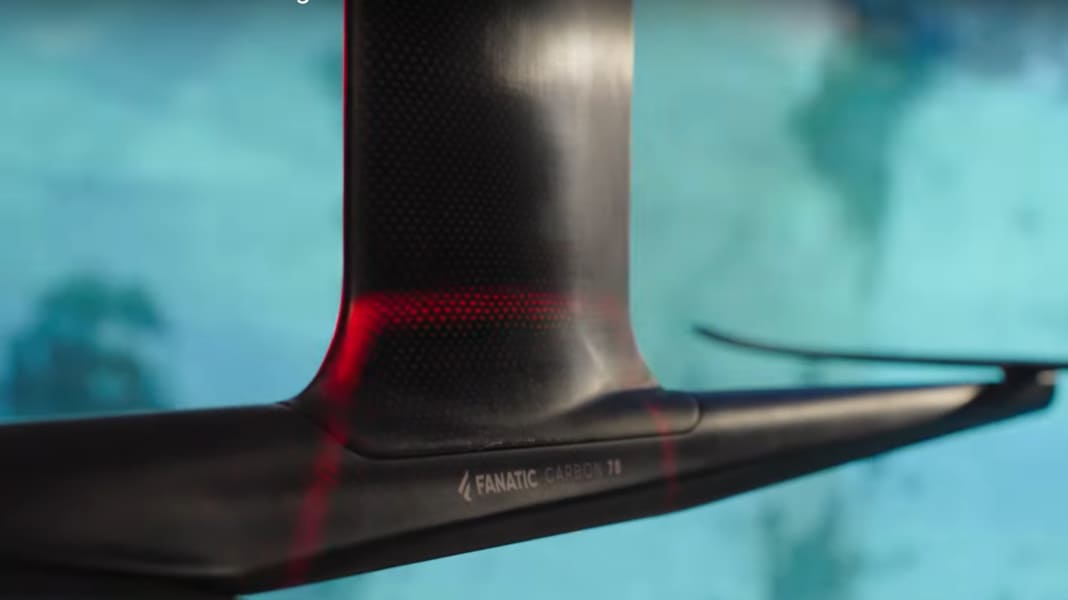 Fanatic mit neuen Carbonmasten und Fuselages für Wingfoiler