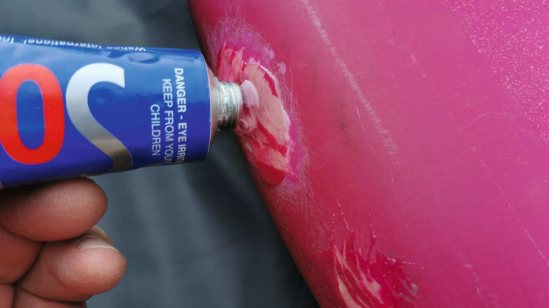 DIY: Quick repairs for the board with Solarez