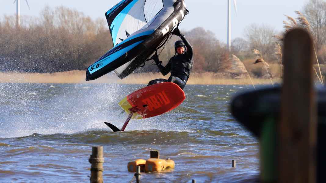 Naish Wing-Surfer MK4 - the new all-round wing in the test | SURF
