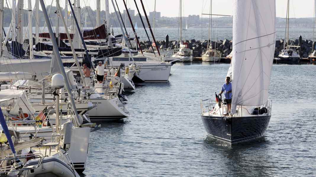 Arrival in safe harbour