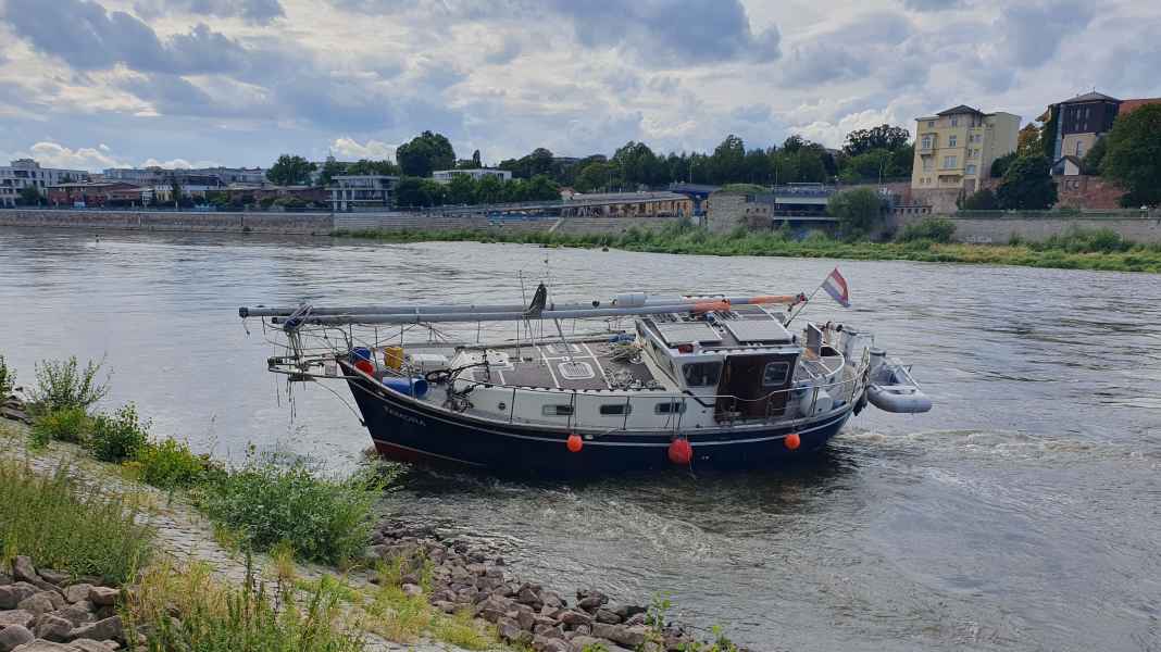 Many emergency calls: turbulent weekend for water police and sea rescuers