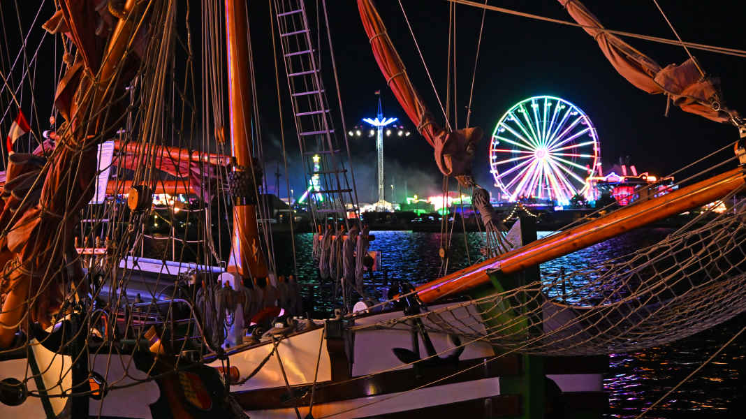 Maritimes Fest: Wochenende an der Jade mit Open Ship und viel Musik