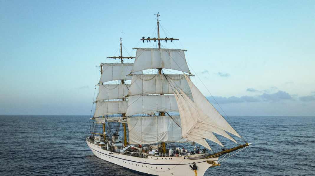 « Gorch Fock » : le navire-école de la Marine met le cap sur l'Amérique
