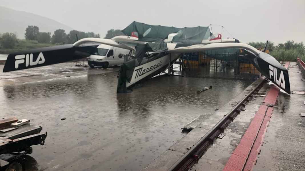 Unwetter: Multi 70 „Maserati“ bei Sturm schwer beschädigt