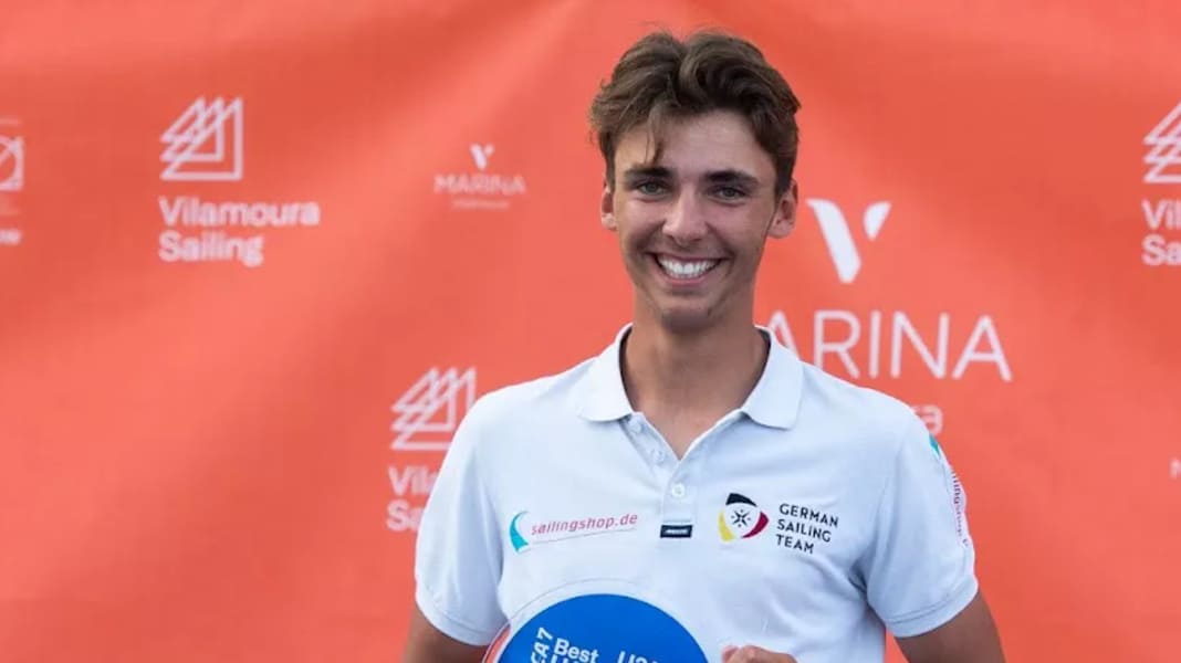 U21-WM im Ilca 7: Ole Schweckendiek ist Weltmeister – Buhl gratuliert