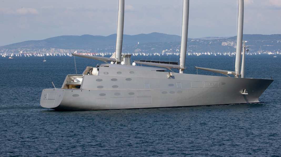 « Sailing Yacht A » : le géant des voiles reste saisi