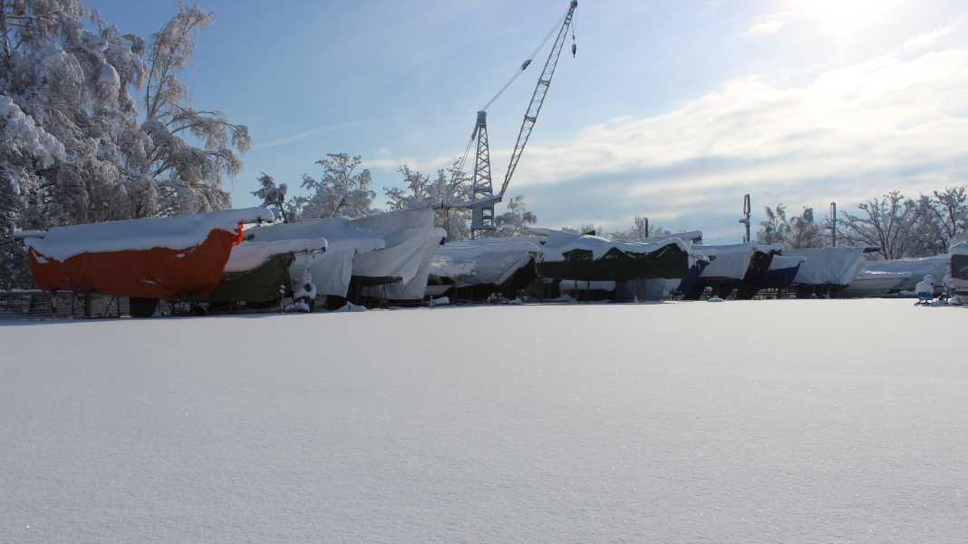 Winterlager: Wenn Schnee zur Last wird