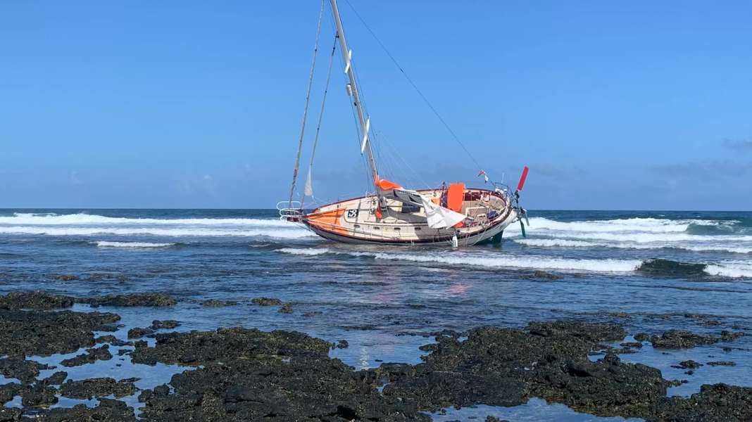 Golden Globe Race 2022: naufragio per Guy deBoer alle Canarie