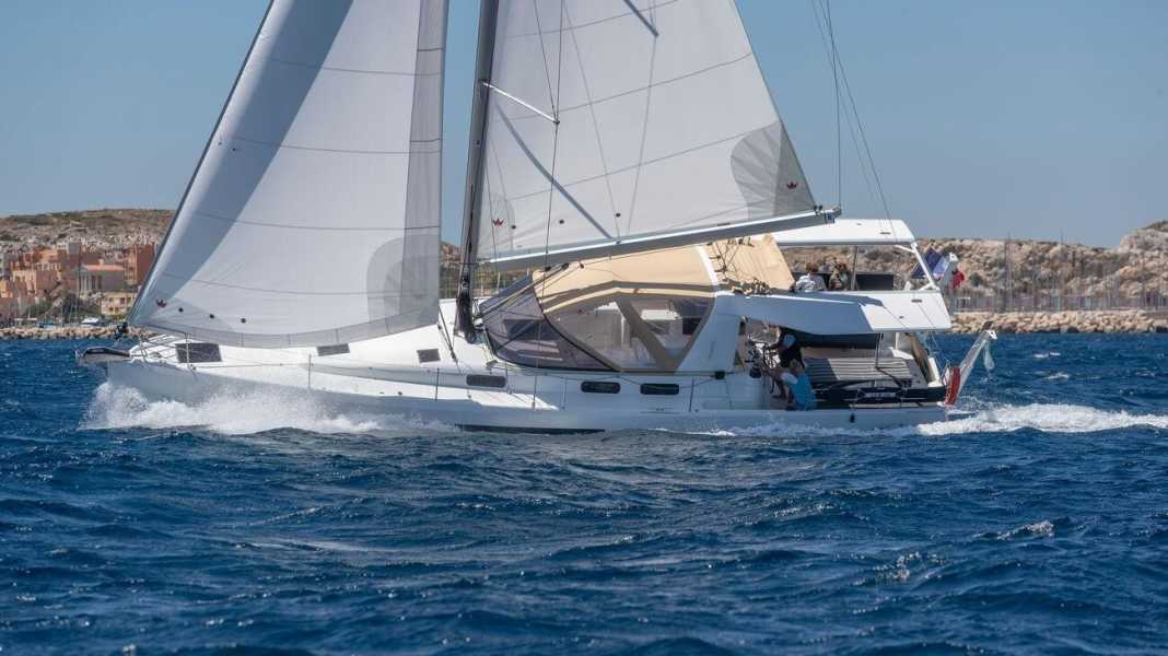 Test: il cutter giovanile di Jeanneau: Sun Loft 47