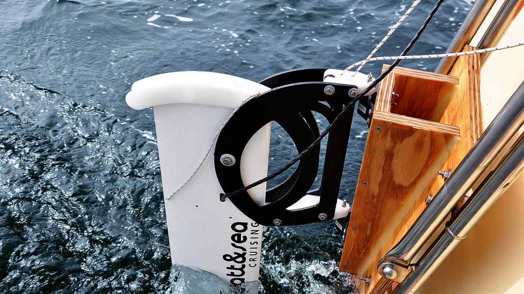 Alimentation en énergie : Hydrogénérateur avec hélice à pas variable