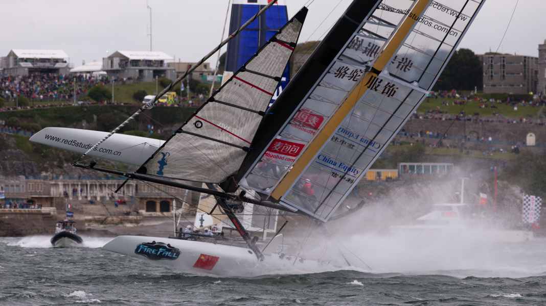 America's Cup: Hagara also throws in the towel