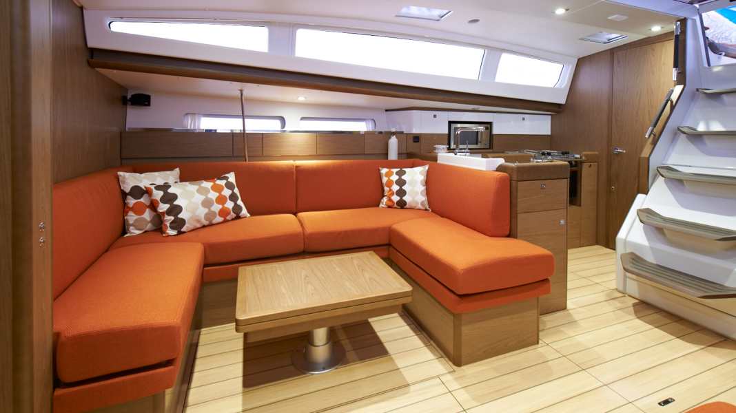 Sun Odyssey 41DS : Jeanneau lance un nouveau yacht de salon de pont