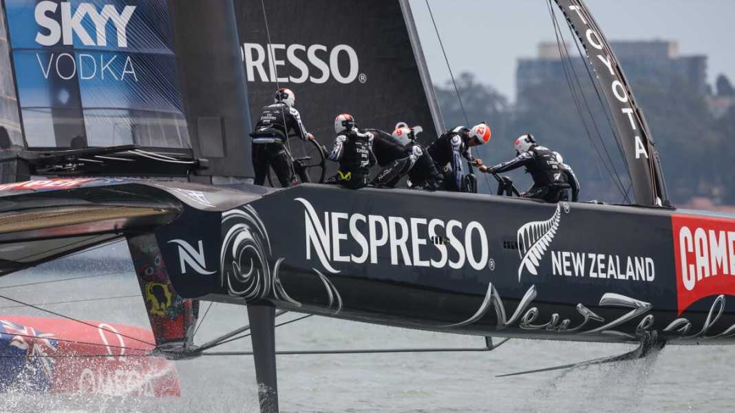 Coupe de l'America : Louis Vuitton Cup - Race 1