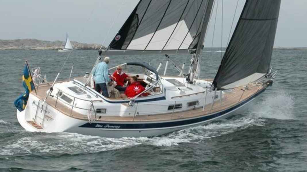 T&T - News: Neu: Hallberg-Rassy 37