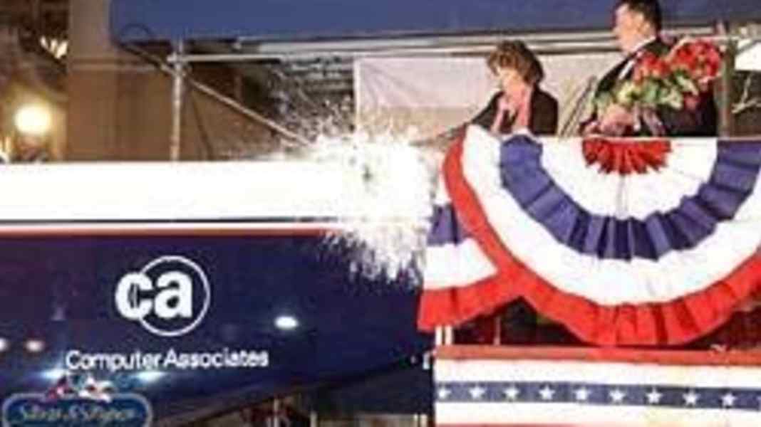 Regatta news: America's Cup: Stars & Stripes christened