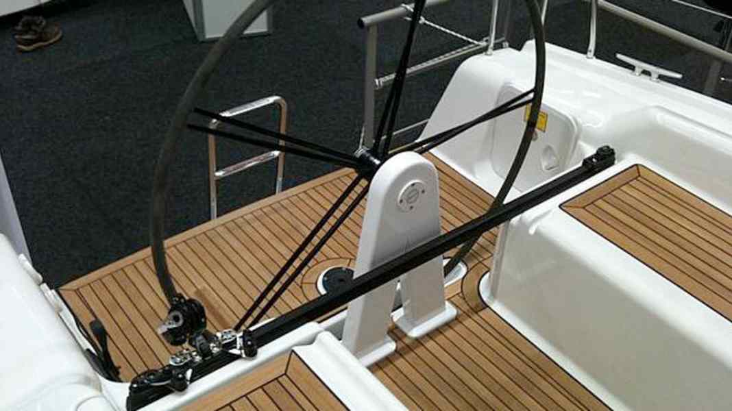 Dehler 32: Performance Cruiser now also with wheel