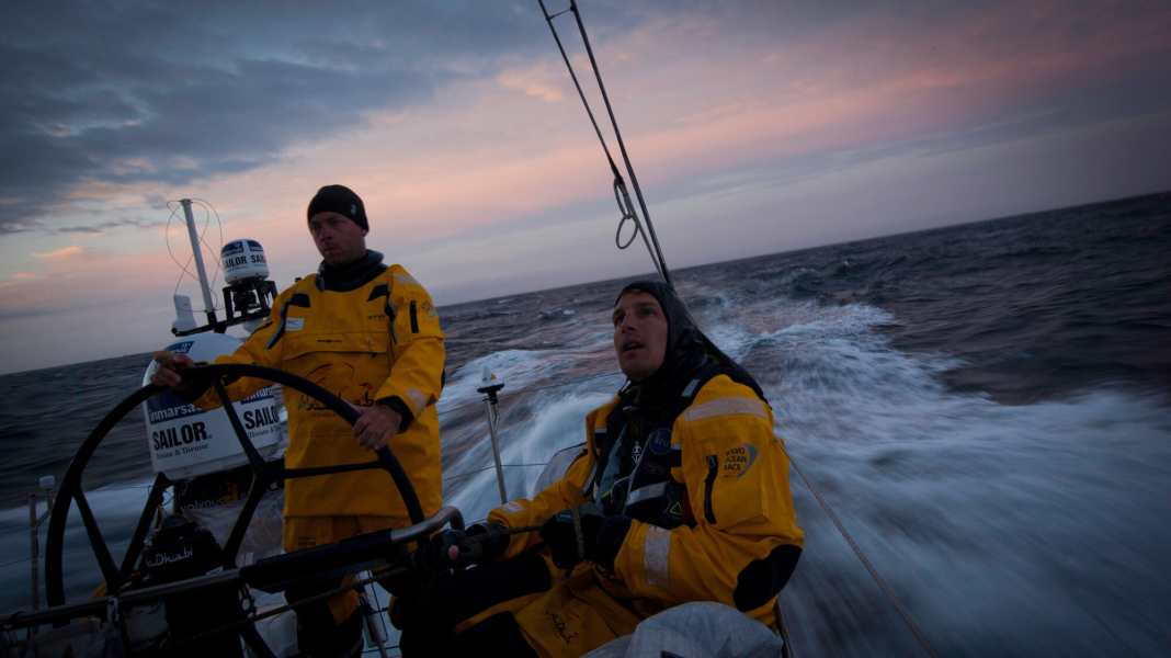 Volvo Ocean Race: sempre dritto, sempre verso est