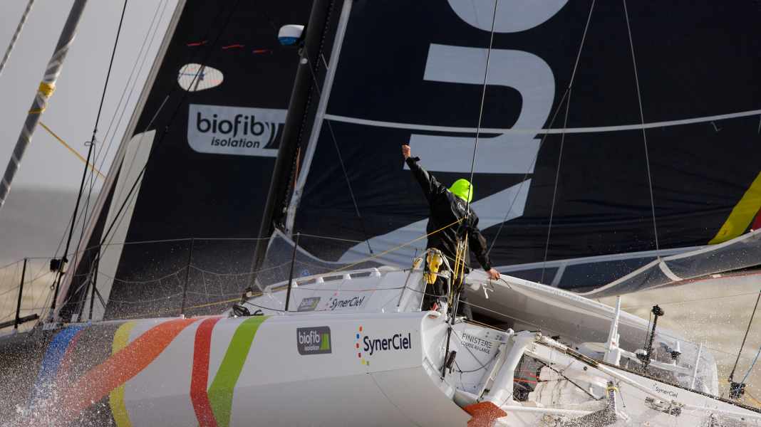 Vendée Globe : Jean Le Cam met fin à la série noire