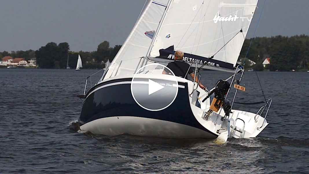 Small cruiser: Sporty exterior: Deltania 25 Design