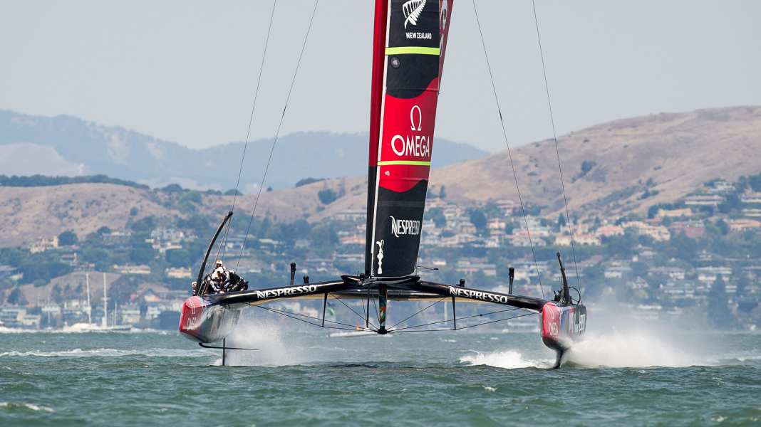 America's Cup: Drittes Rennen, dritter Bruch in Folge