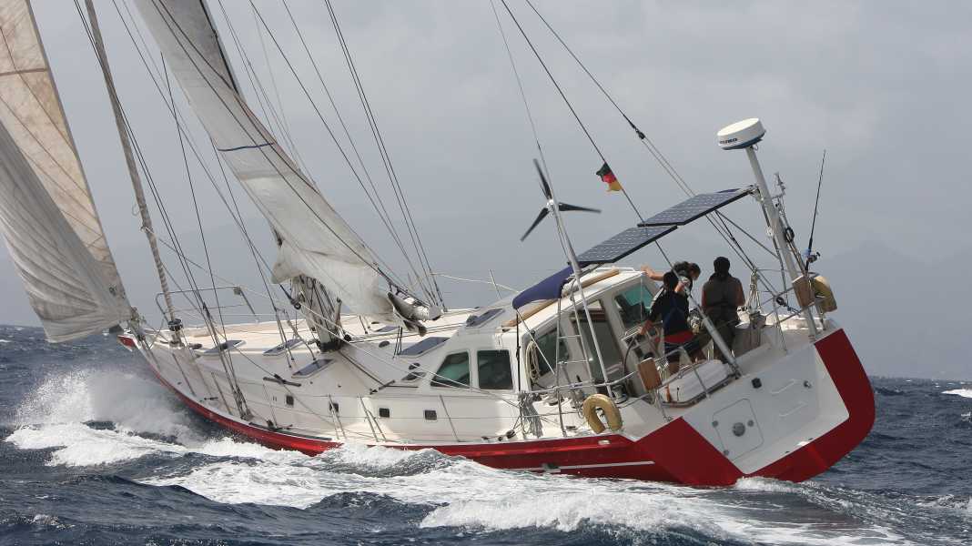 YACHT-Schwerwettertörn: Im Oktober über die Biskaya