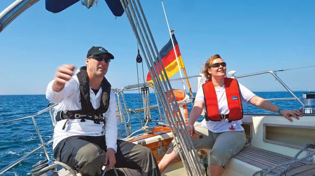 Segeln zu zweit: Geteilte Arbeit, doppelte Freude