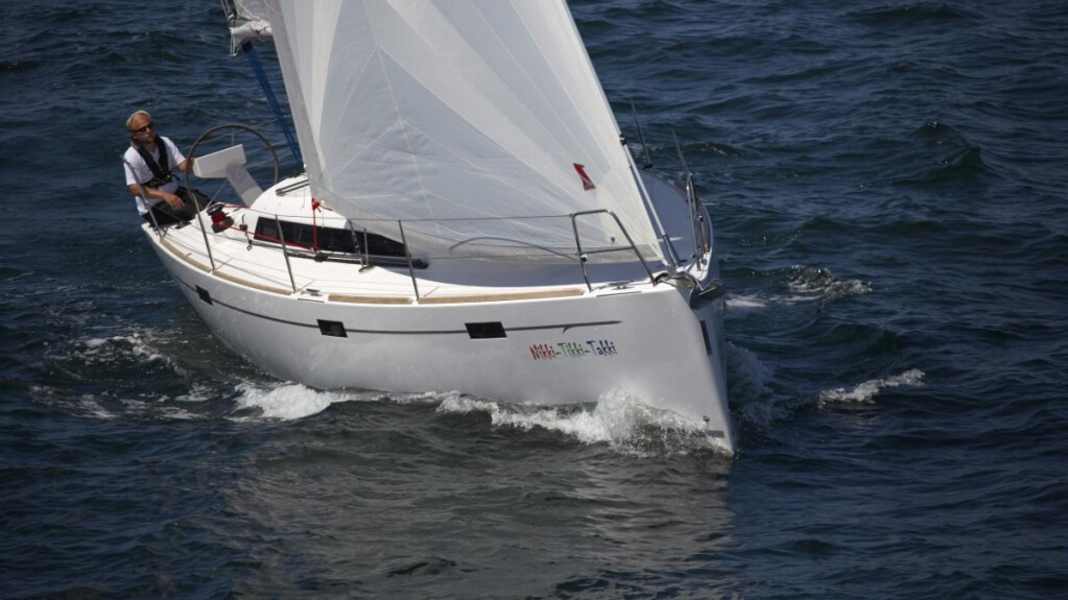 AD-Boats : premières images du test du Salona 33