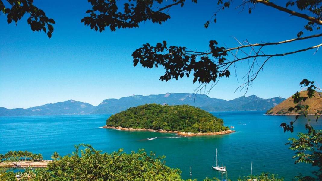 Charter: Segeln vor Brasiliens Küste