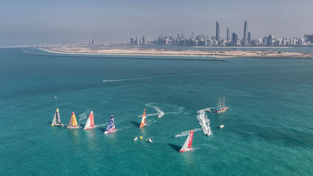 Volvo Ocean Race: In-Port Race live ab 11.00 Uhr